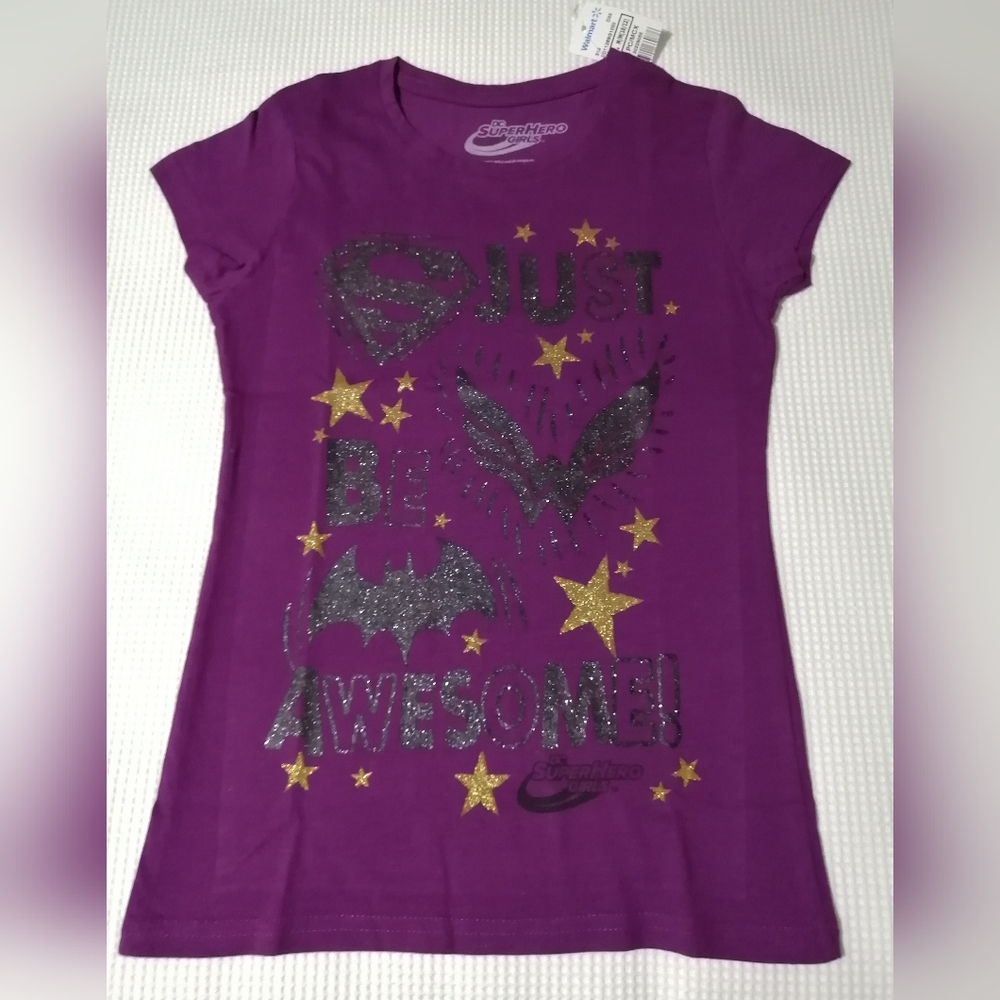 🔥SALE🔥DC Comics Superhero Girls Short Sleeved T-shirt Tee NWT Size Med (10-12)